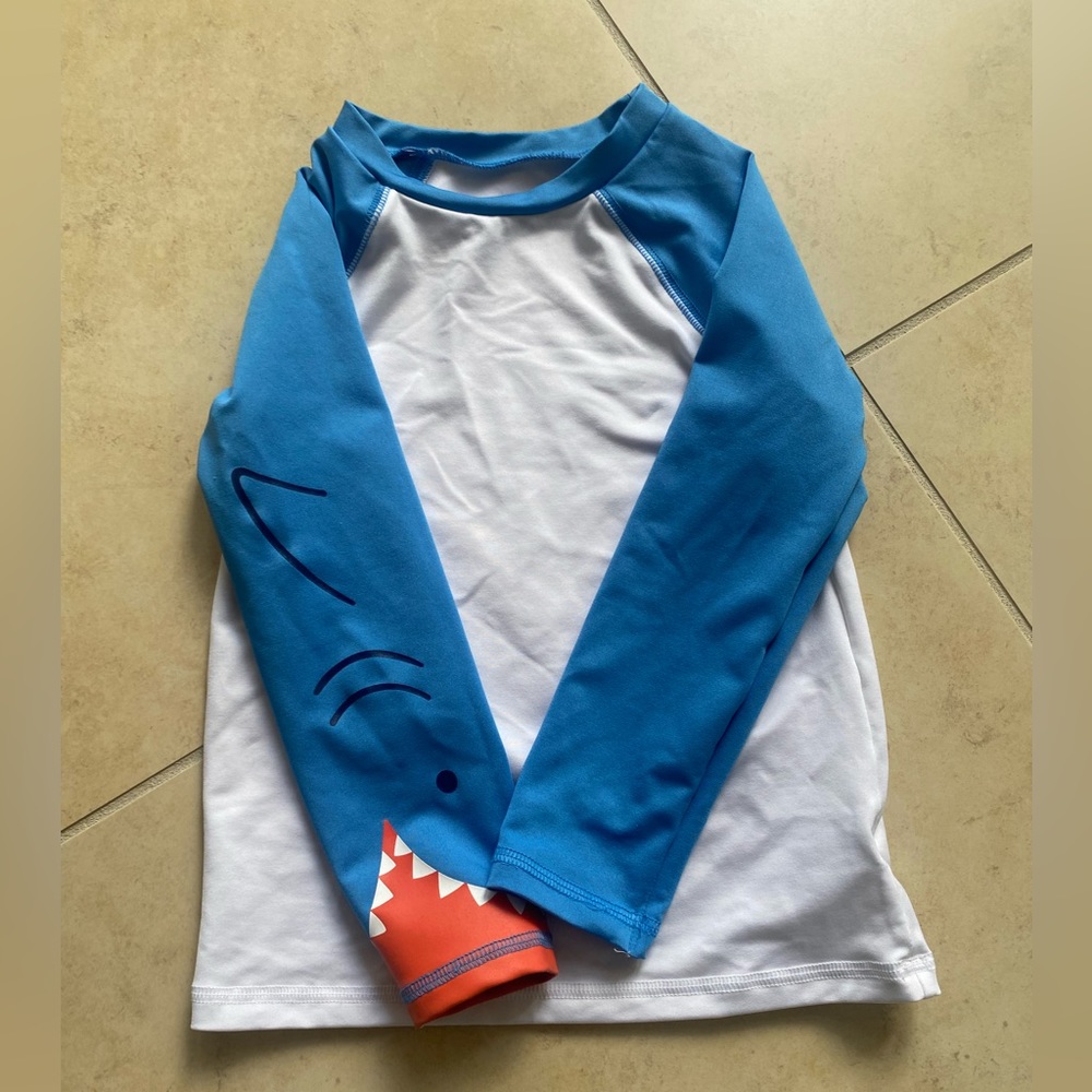 Boys Size 4T Size Swim Rashguard Top